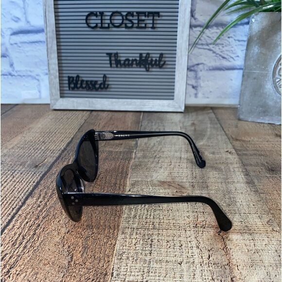KREWE Irma Black Sunglasses frames only main image 4